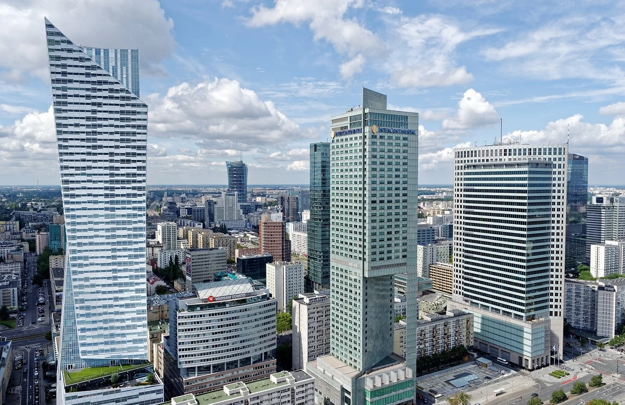 Konsep Hemat Energi Gedung untuk Strategi Efisiensi